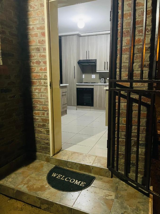 Moh Ville Guest House Maseru Eksteriør billede